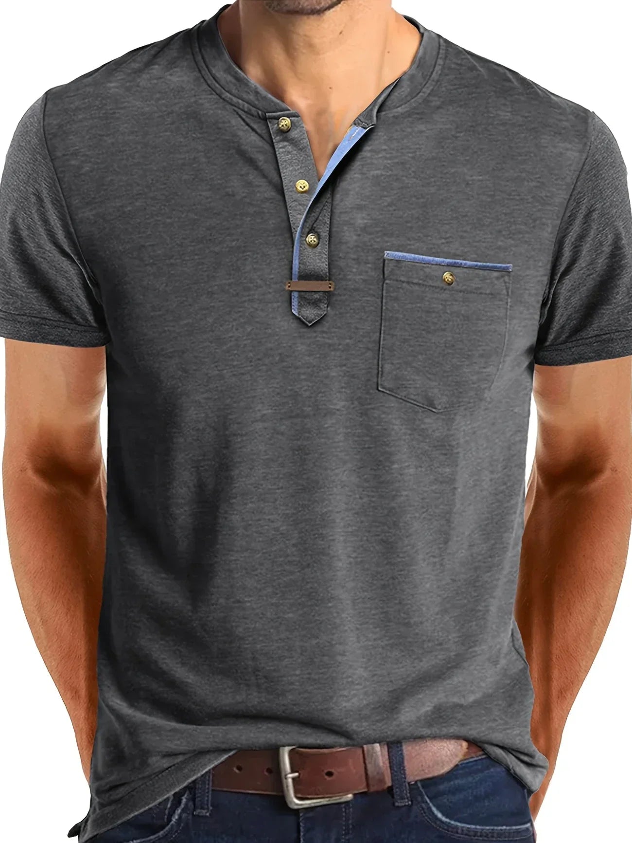 Leo – Camiseta de Cuello Redondo con Bolsillo