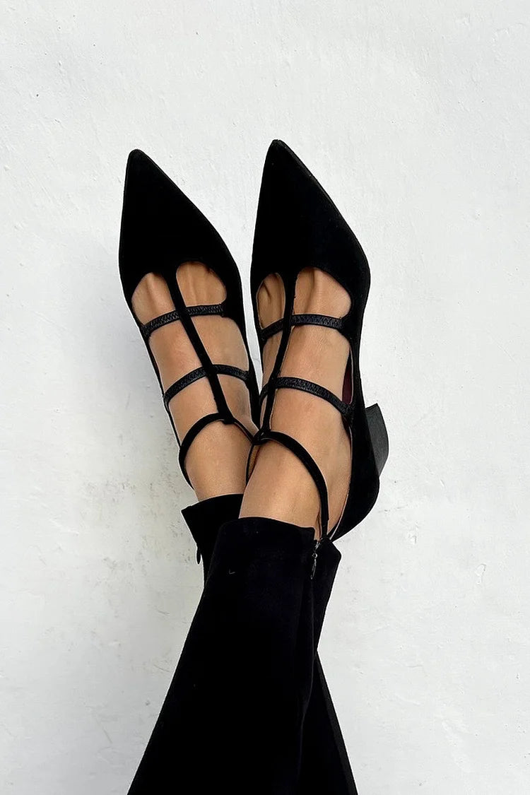 ZAPATOS DE TACÓN BAJO CON CINTURINES CRUZADOS n.47216