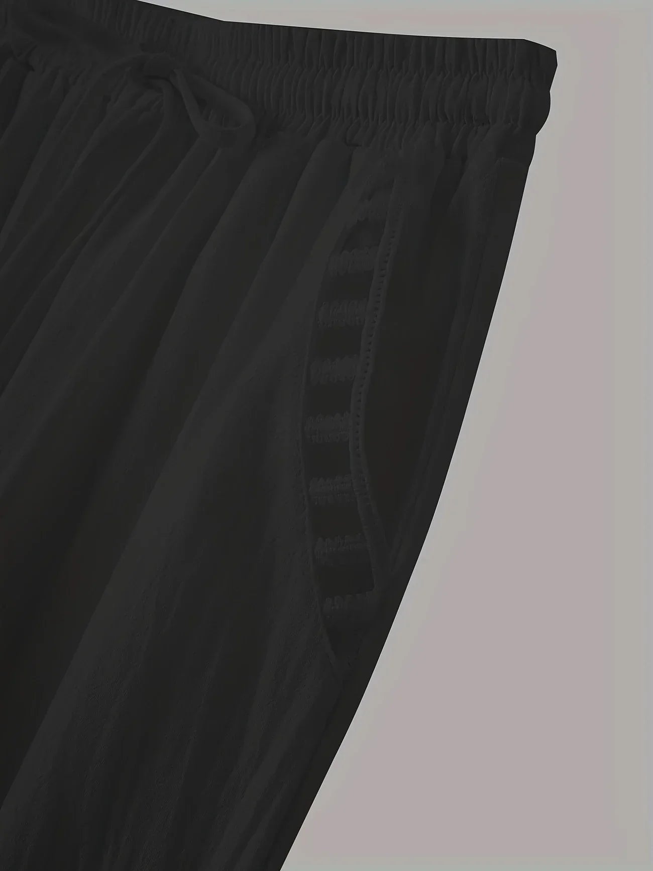 Clara – Pantalones Cropped con Ribete en Contraste