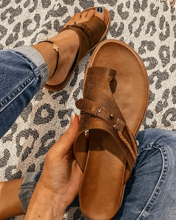 Olivia – Sandalias abiertas con diseño clásico y soporte total