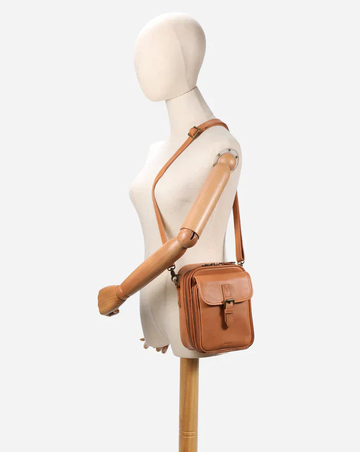 Urvashi – Bolso bandolera de piel elegante