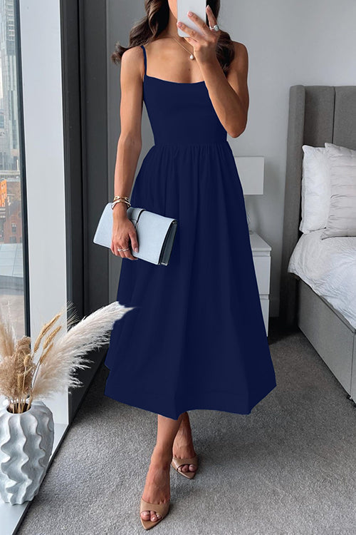 Martina | Vestido midi con tirantes finos