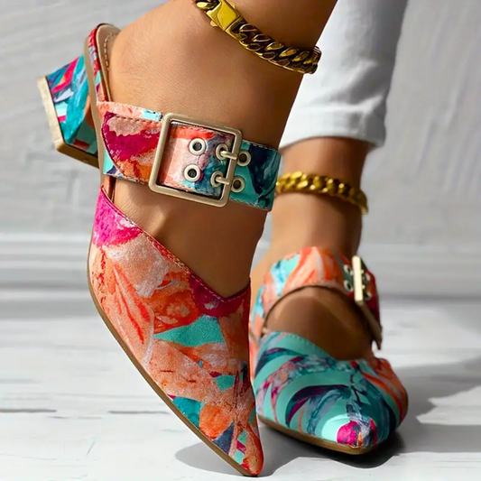 Floral Heel – Tacones con estampado floral y estilo vibrante
