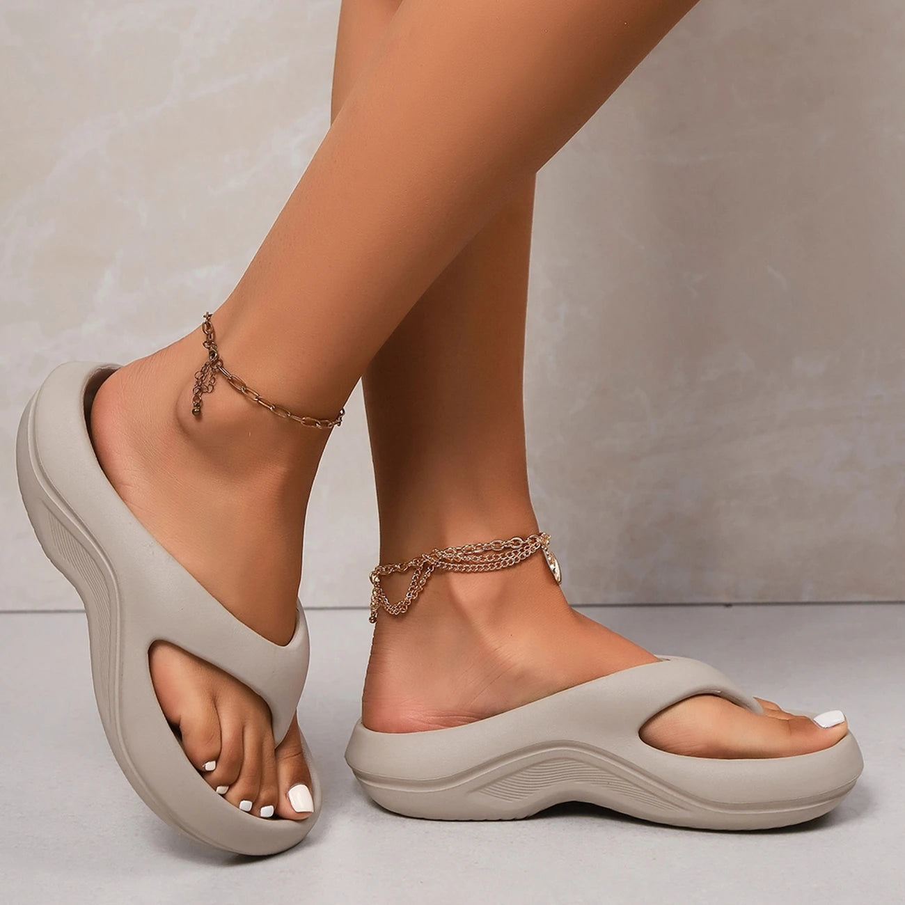 Nadia – Pantuflas Ultraligeras con Estilo Ergonómico