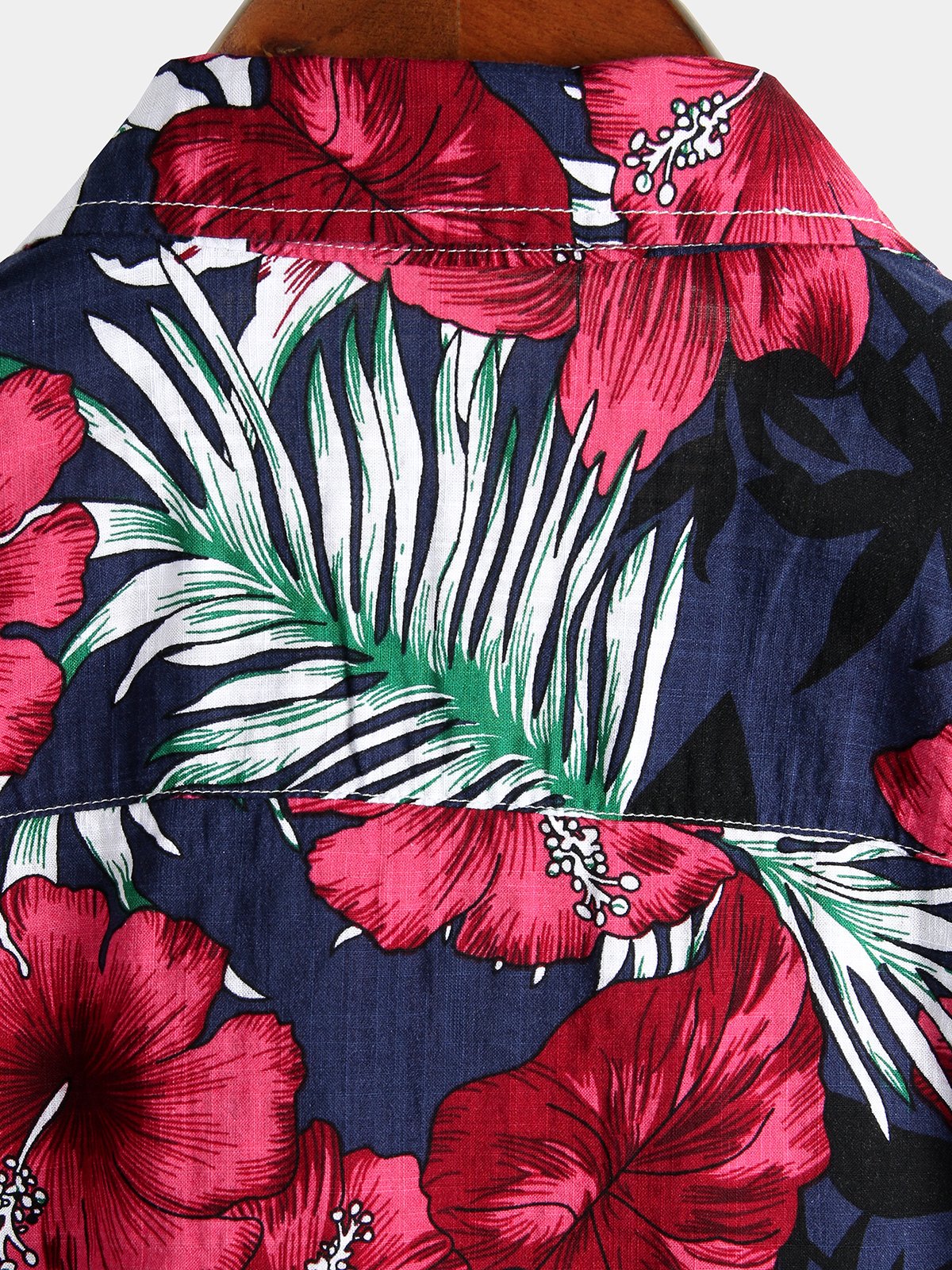Camisa de algodón puro para hombre con estampado festivo hawaiano.