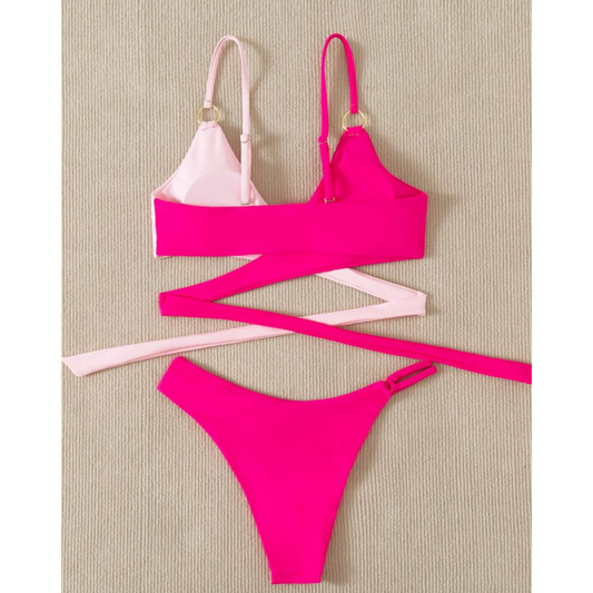 Pink Mirage – Bikini rosa con diseño brillante