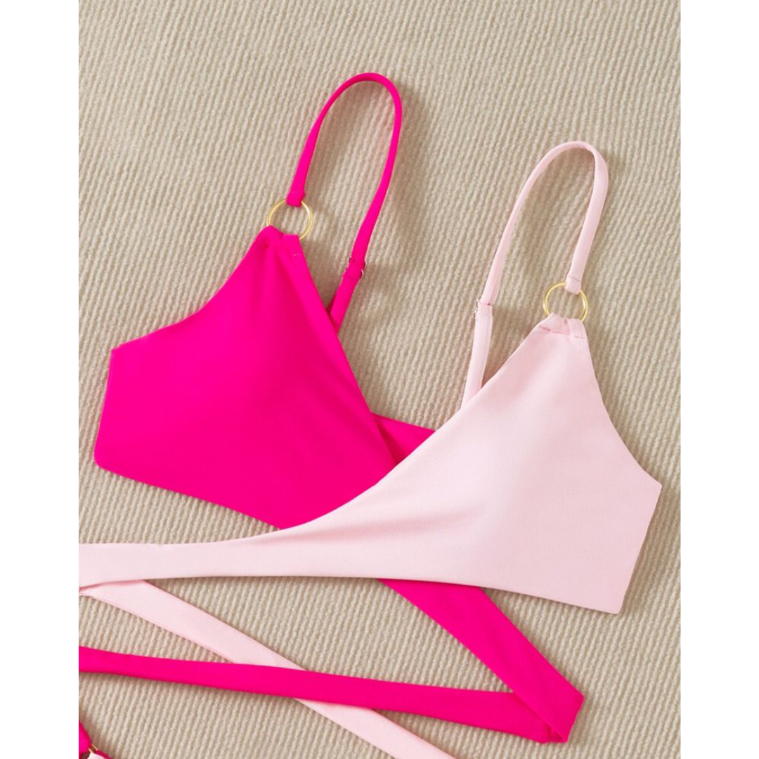 Pink Mirage – Bikini rosa con diseño brillante