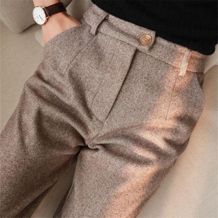 PANTALÓN ENTALLADO n.61384
