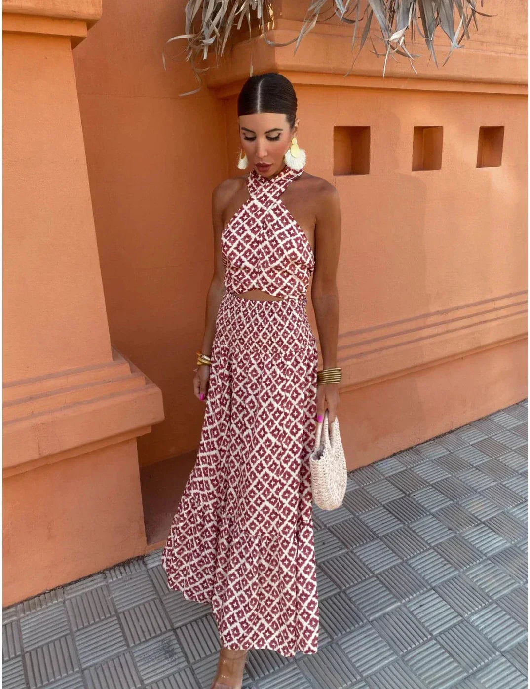 Mickay | Vestido midi con hombros descubiertos