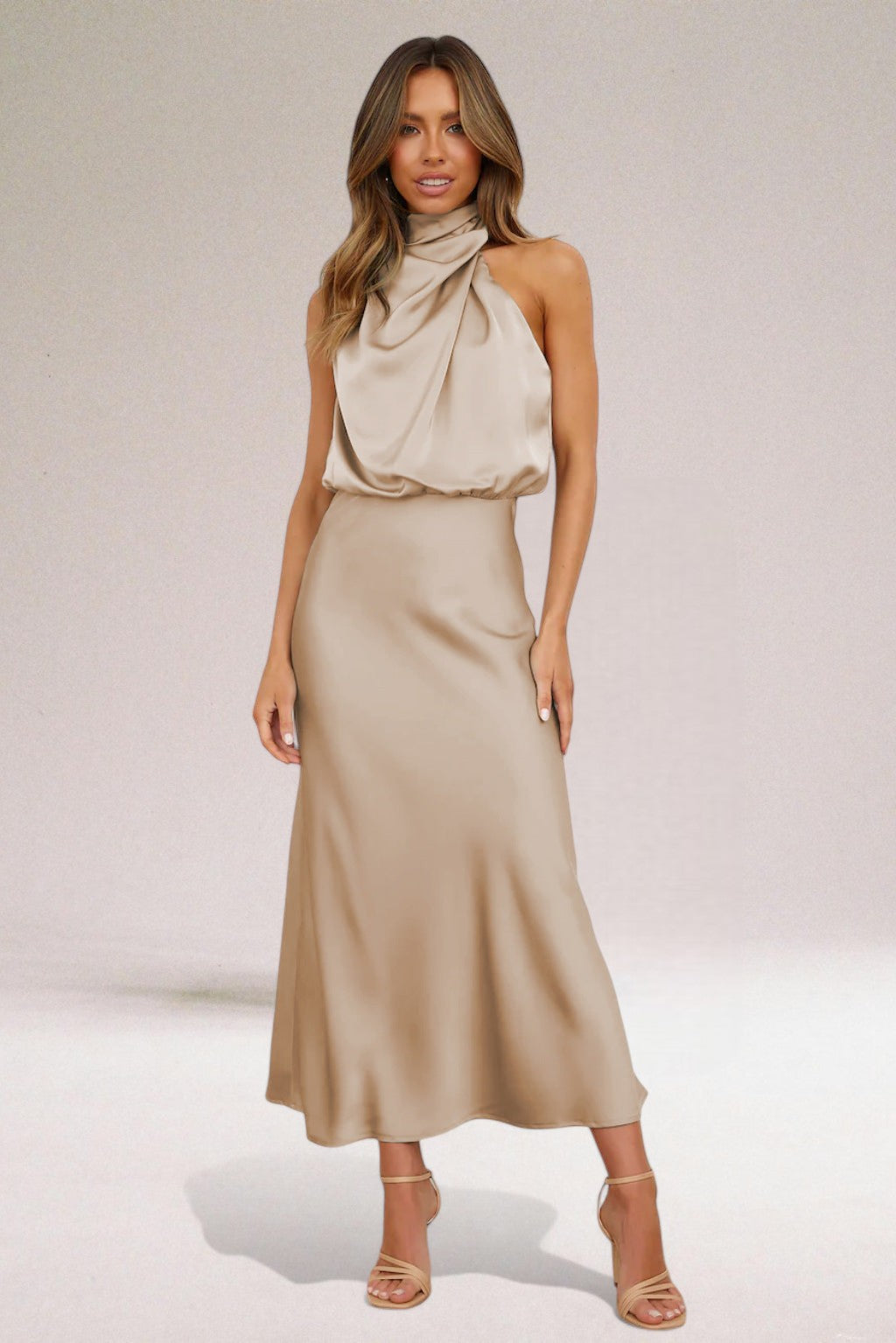 Elara – Vestido de Noche de Satén Elegante