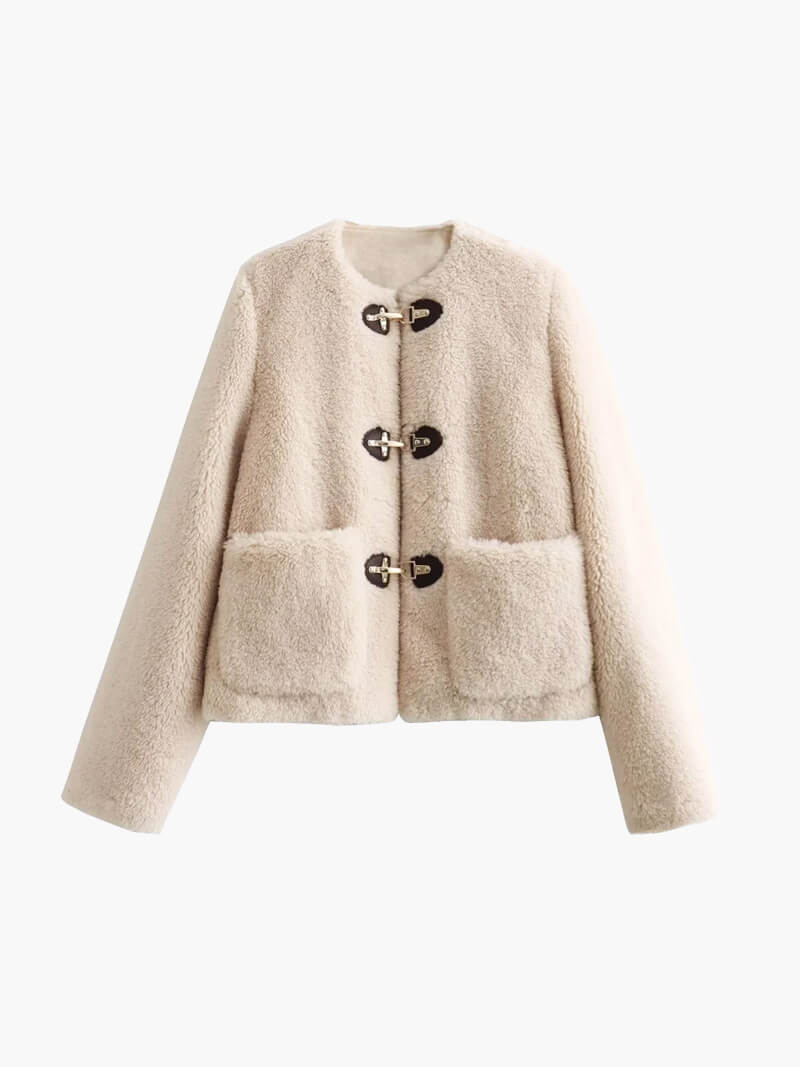 Ivory – Chaqueta tipo borreguito con estilo "old money"