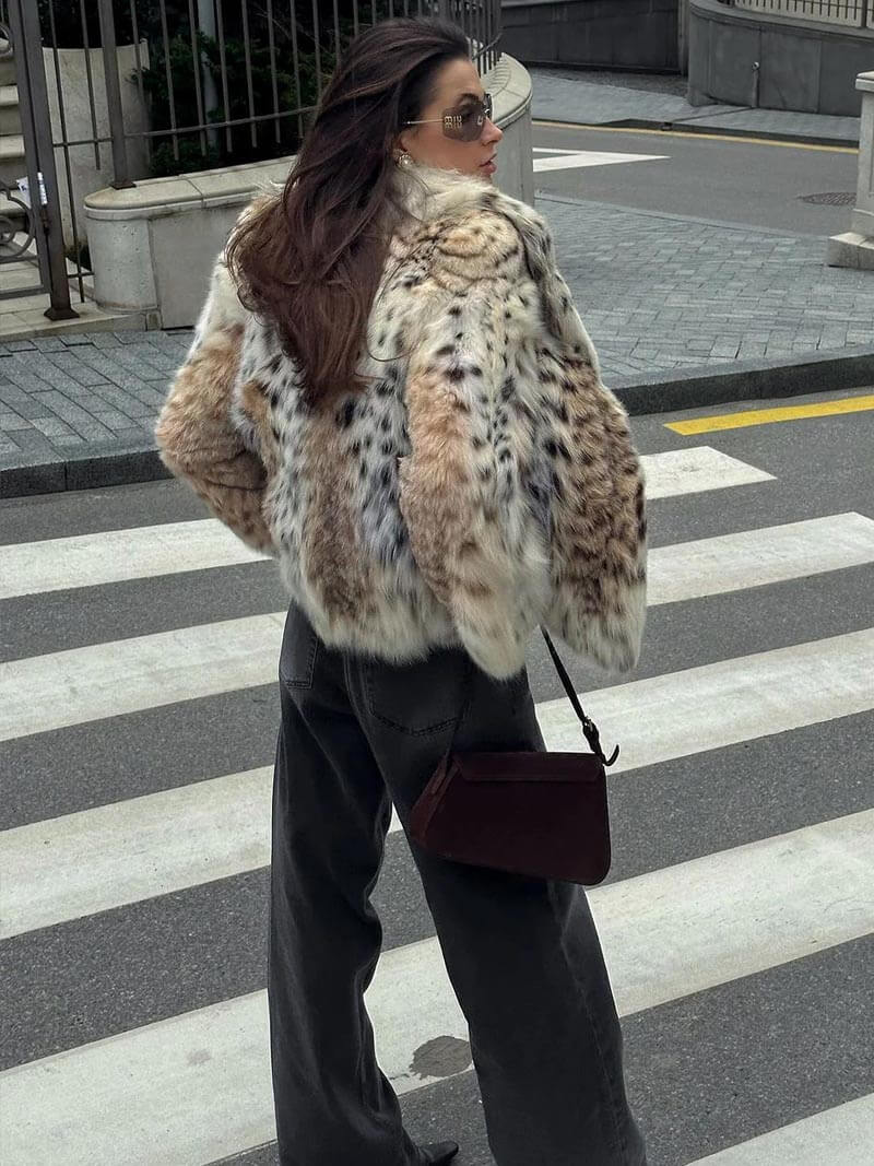 Velvet – Chaqueta de pelo sintético con estampado felino