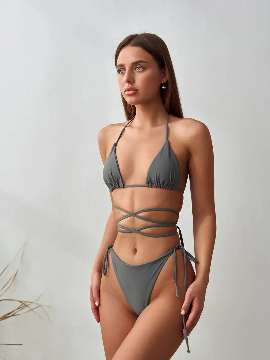 Azura – Biquini con detalles cruzados