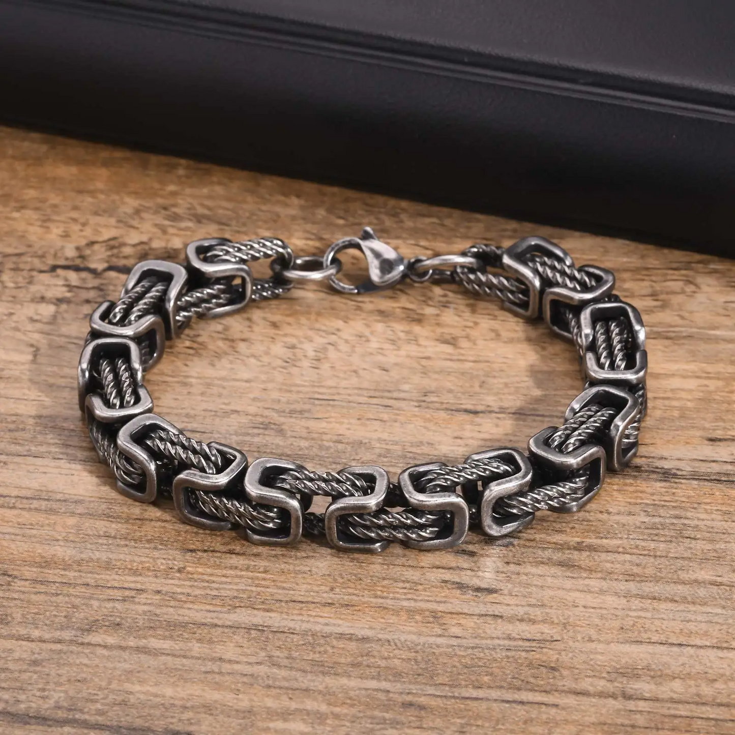 Brazalete Guerrero™ | Fuerza, estilo y carácter masculino