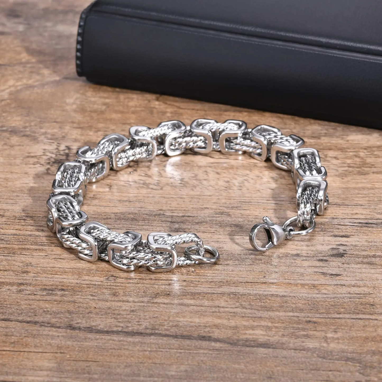 Brazalete Guerrero™ | Fuerza, estilo y carácter masculino