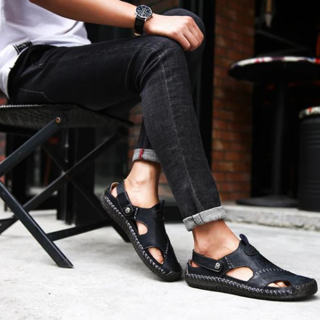 Taurus – Sandalias cerradas de piel suave y transpirable para hombre