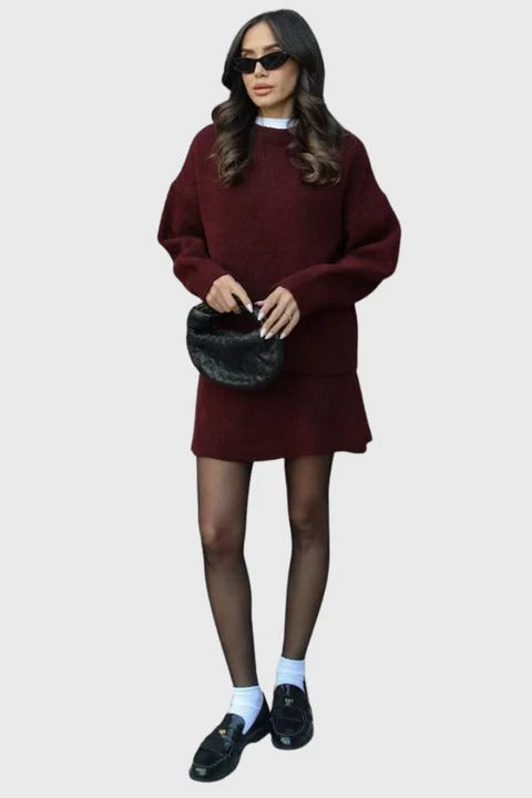 CONJUNTO JERSEY Y FALDA DE PUNTO ELEGANTE