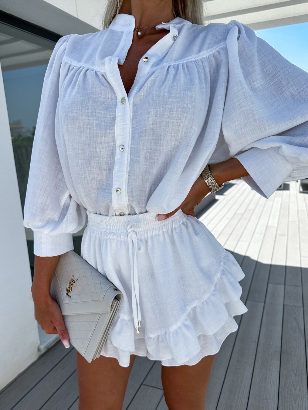 Julie™ – Conjunto elegante de manga larga con pantalones cortos en capas