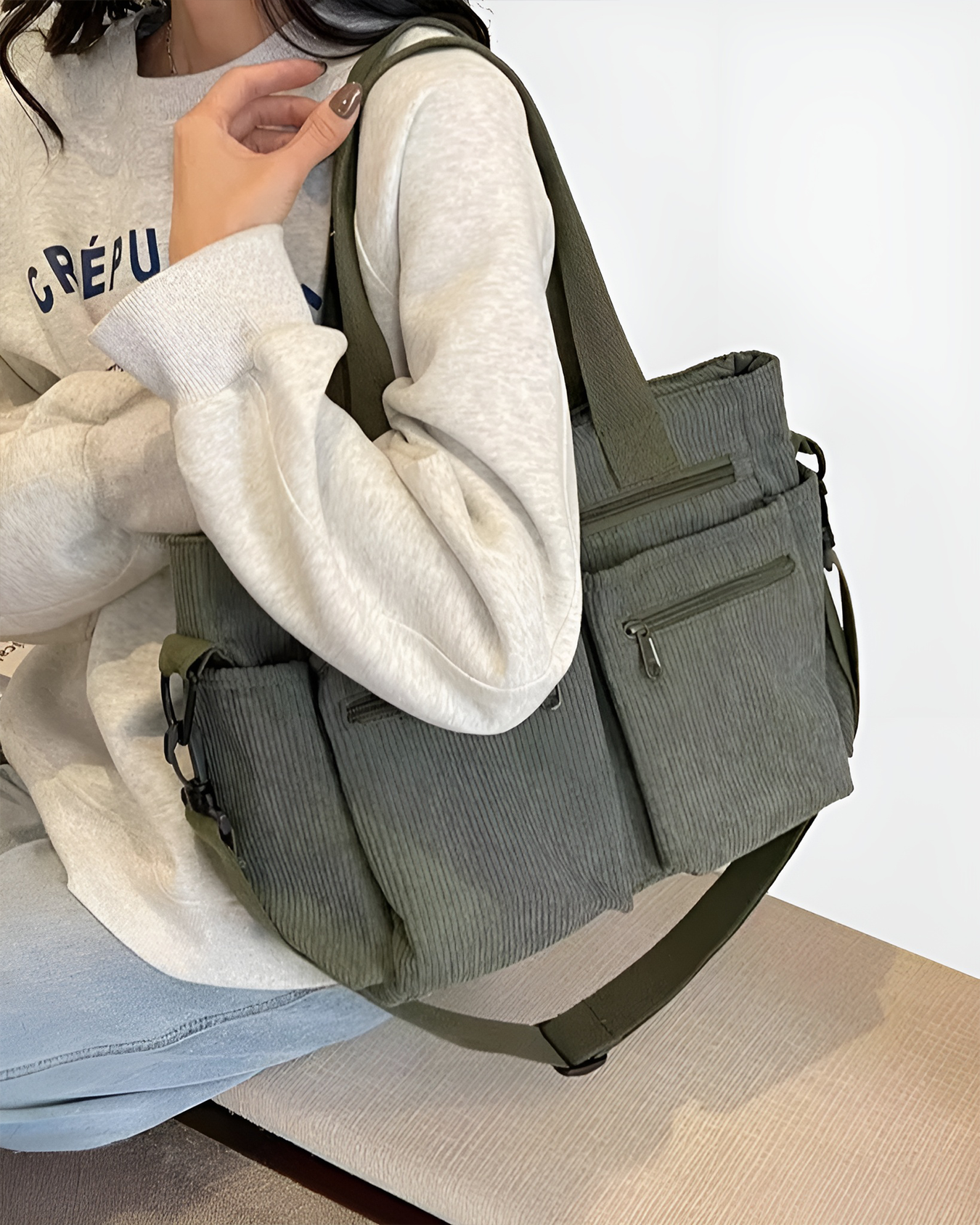 Urban Cord Tote Bag – Estilo funcional para el día a día