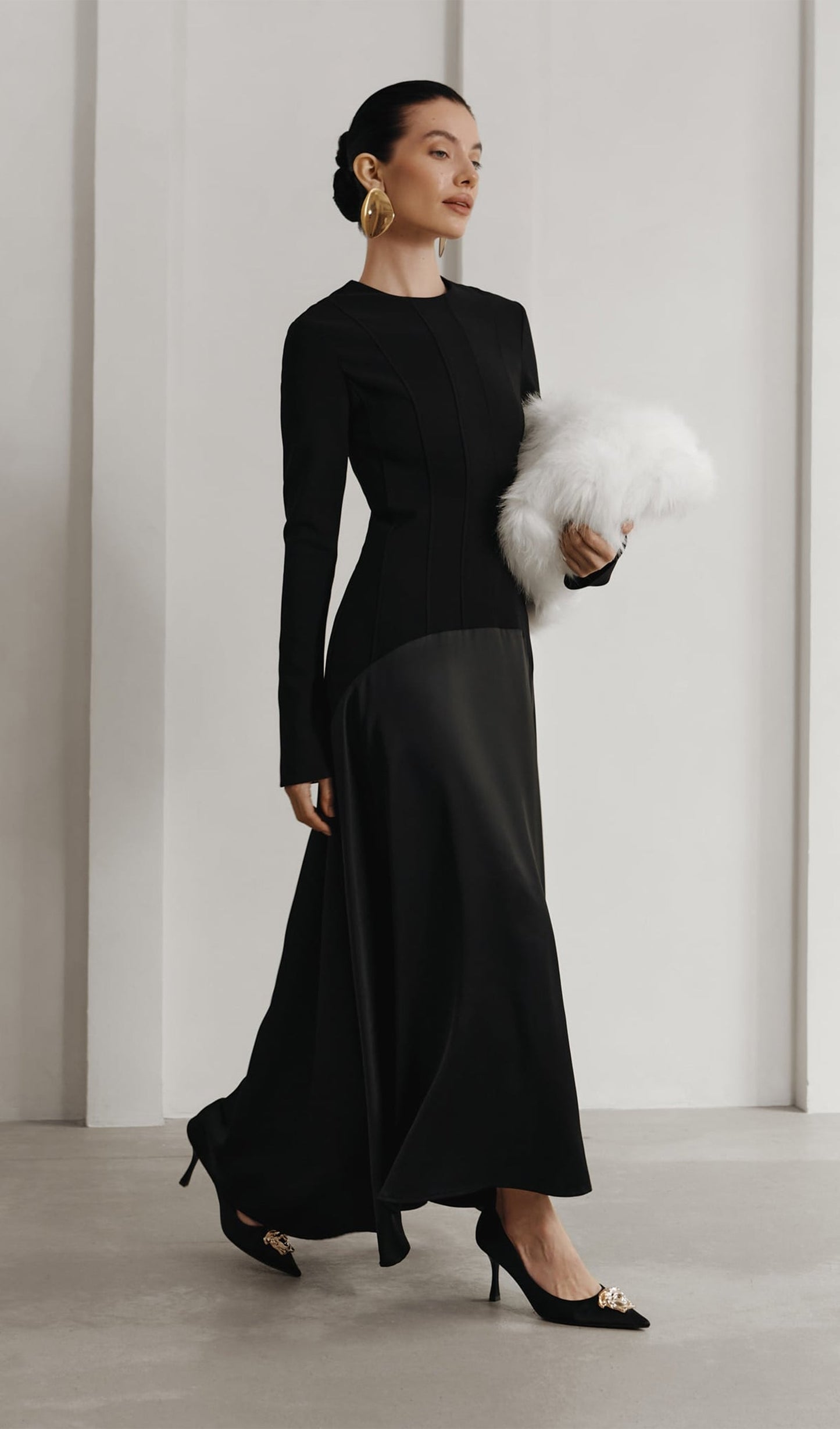 VESTIDO LARGO DE PUNTO Y SATÉN