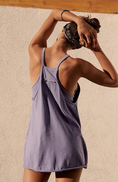 Lara – Vestido mini simple y fresco