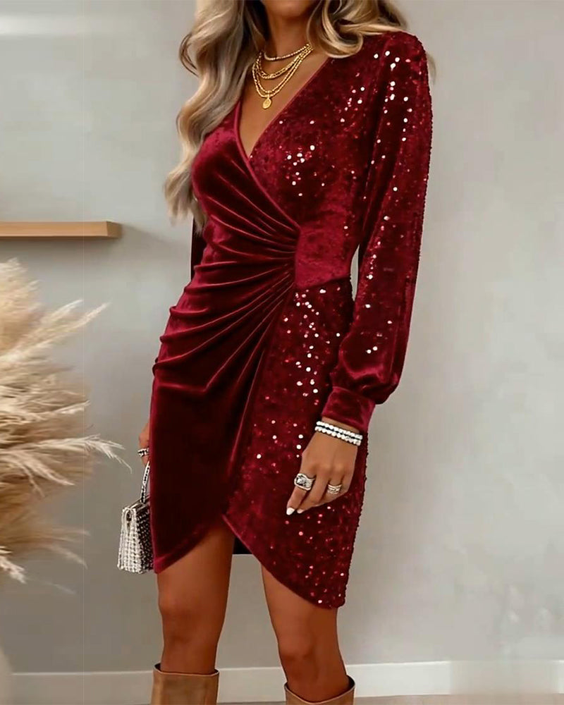Briar – Vestido Midi Brillante con Escote en V
