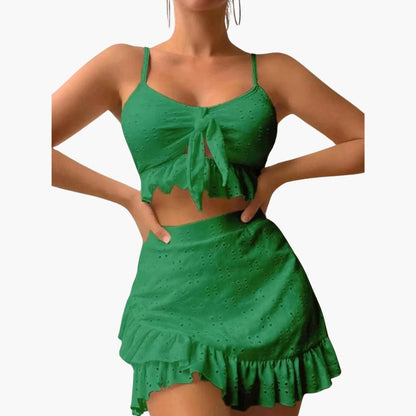 Elina – Bikini de 3 piezas con volantes y diseño de talle alto