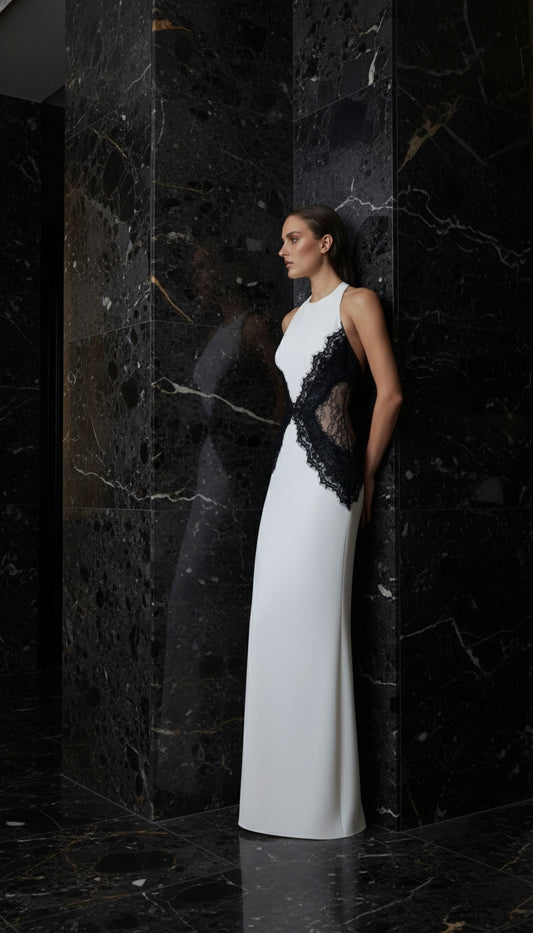 VESTIDO LARGO DE ENCAJE CON ESPALDA ABIERTA