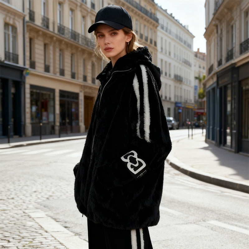 MEGAOFERTA BLACK FRIDAY | ABRIGO DE FELPA CON CAPUCHA ULTRASUAVE