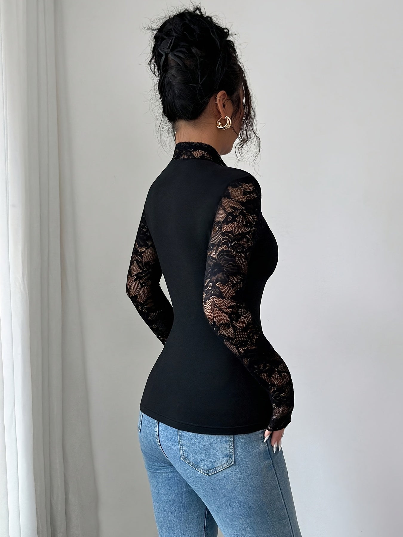 CALYPSA | TOP DE ENCAJE ESCOTE CORAZÓN