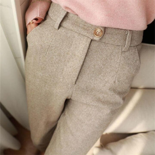 PANTALÓN ENTALLADO n.61384