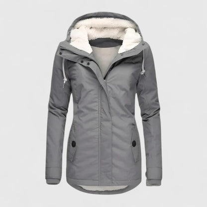 SERA | CHAQUETA IMPERMEABLE (Quedan pocas unidades)