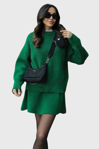 CONJUNTO JERSEY Y FALDA DE PUNTO ELEGANTE