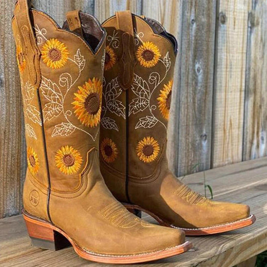 HEZA | BOTAS  WESTERN CON BORDADO FLORAL