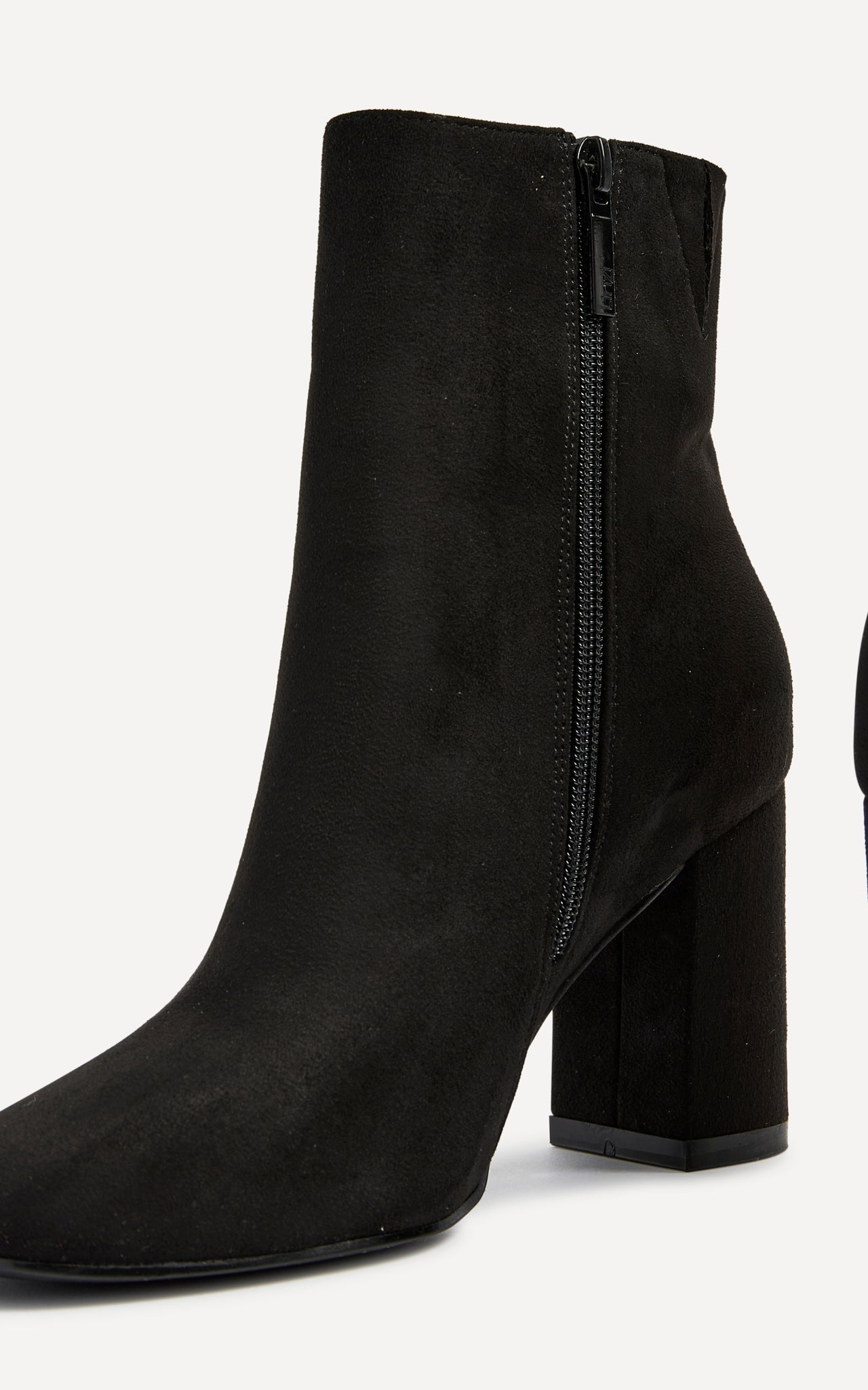 SERENA | BOTINES ELEGANTES