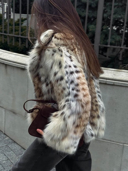 Velvet  – Chaqueta de pelo sintético con estampado felino