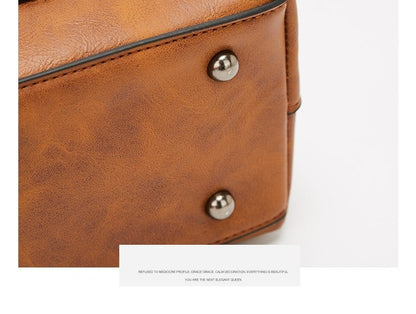 Atenea – Bolso de Hombro Elegante con Detalles de Lujo