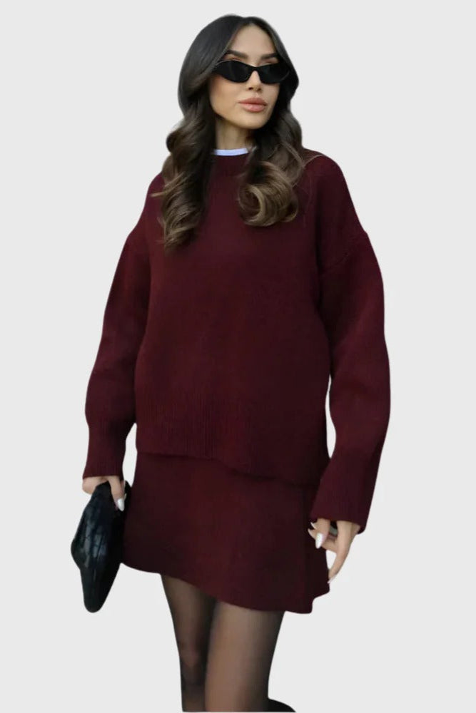 CONJUNTO JERSEY Y FALDA DE PUNTO ELEGANTE