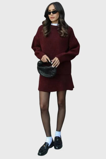 CONJUNTO JERSEY Y FALDA DE PUNTO ELEGANTE